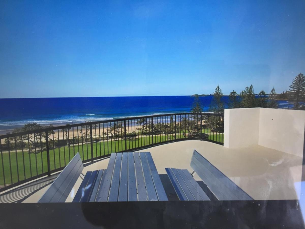 Coral Sea Views Penthouse Apartment Alexandra Headland Bagian luar foto