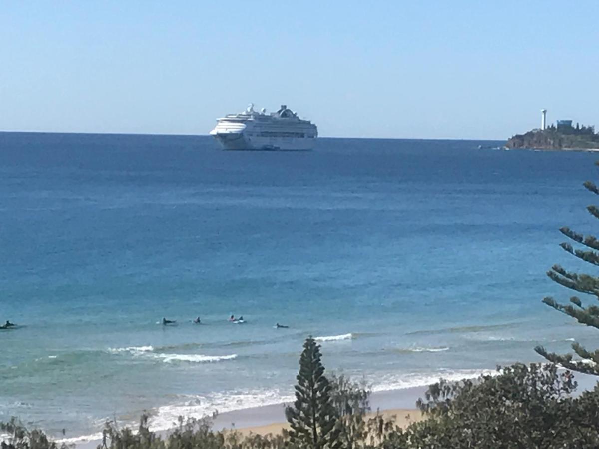 Coral Sea Views Penthouse Apartment Alexandra Headland Bagian luar foto